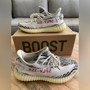 Yeezy Boost 350 V2